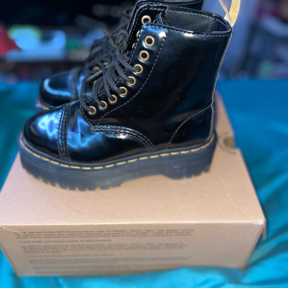Dr. Martens Vegan Sinclair